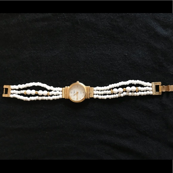 LA Express White Beaded Band Watch - Picture 3 of 4